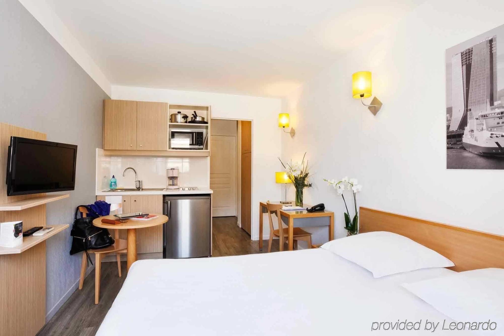 Aparthotel Adagio Access Marseille Prado Perier Bagian luar foto